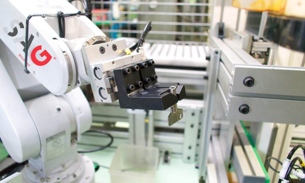 Automatización mecanizado llaves SAG